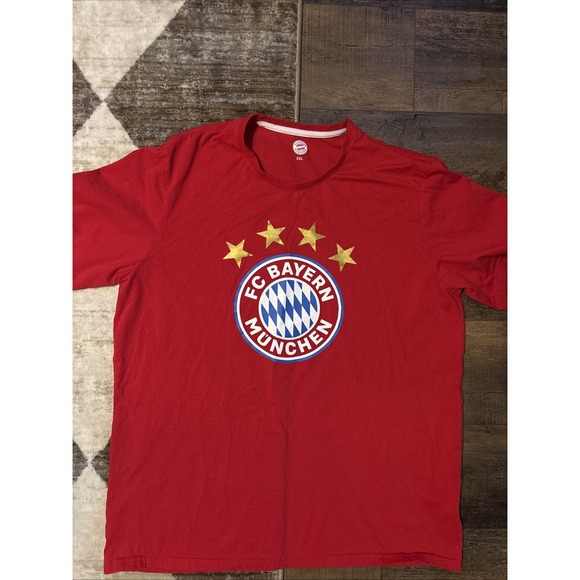 FC Bayern Munchen Other - FC Bayern Munchen Official Licensed Soccer Men's Red T-Shirt Size 2XL